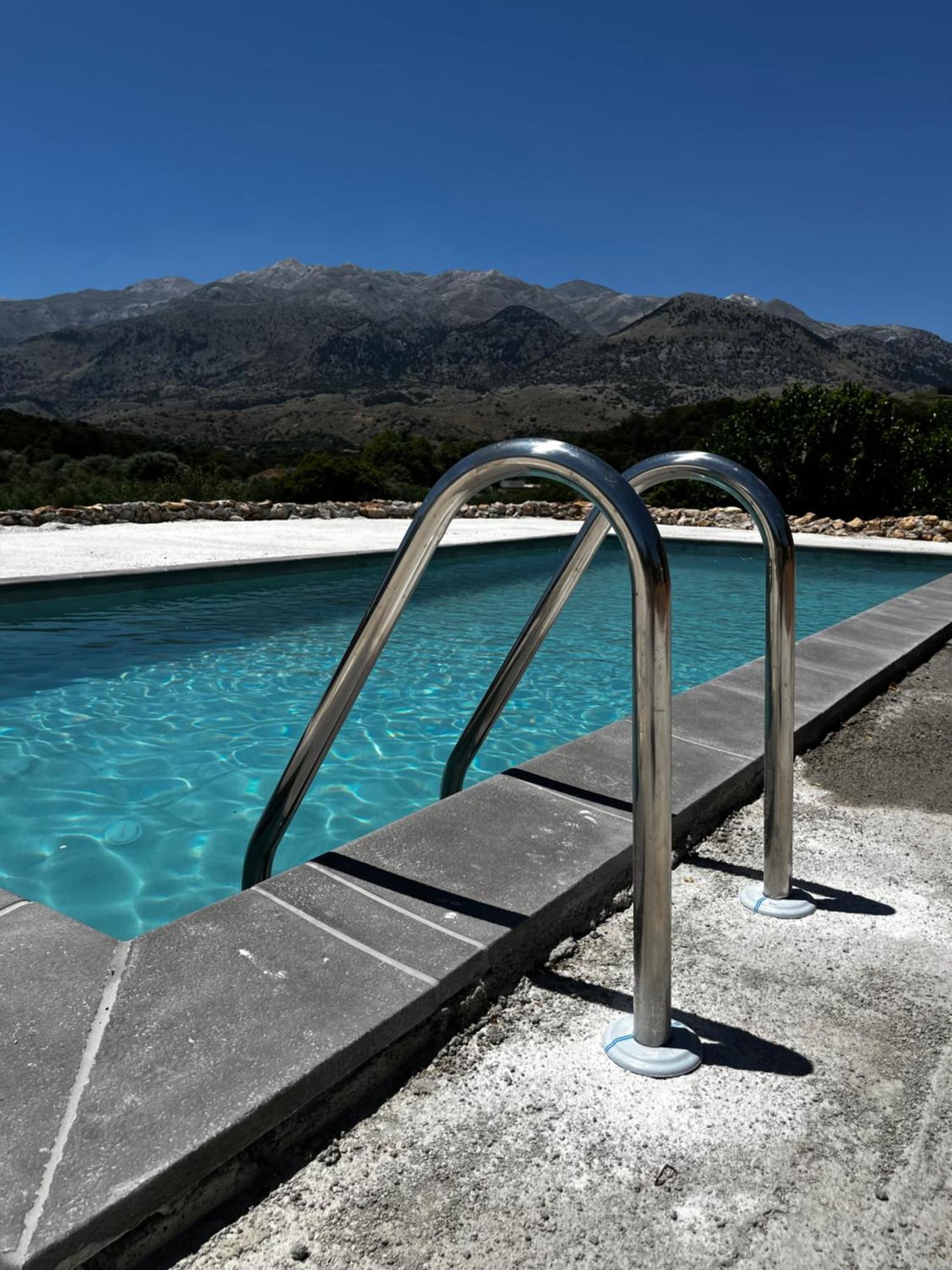 Pulchra Campis,Private Pool,Wifi,Parking Appartement Nerokouros Buitenkant foto